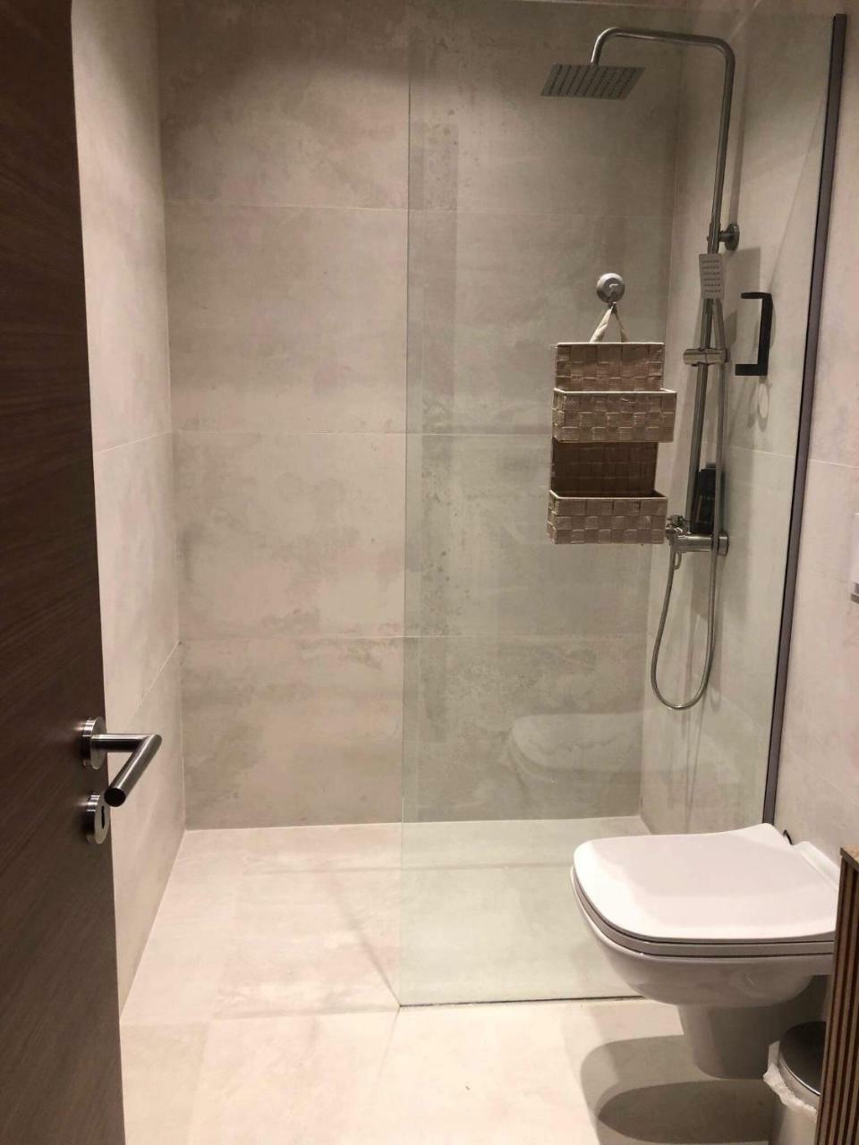 Boulevard Exclusive Pristina Kültér fotó