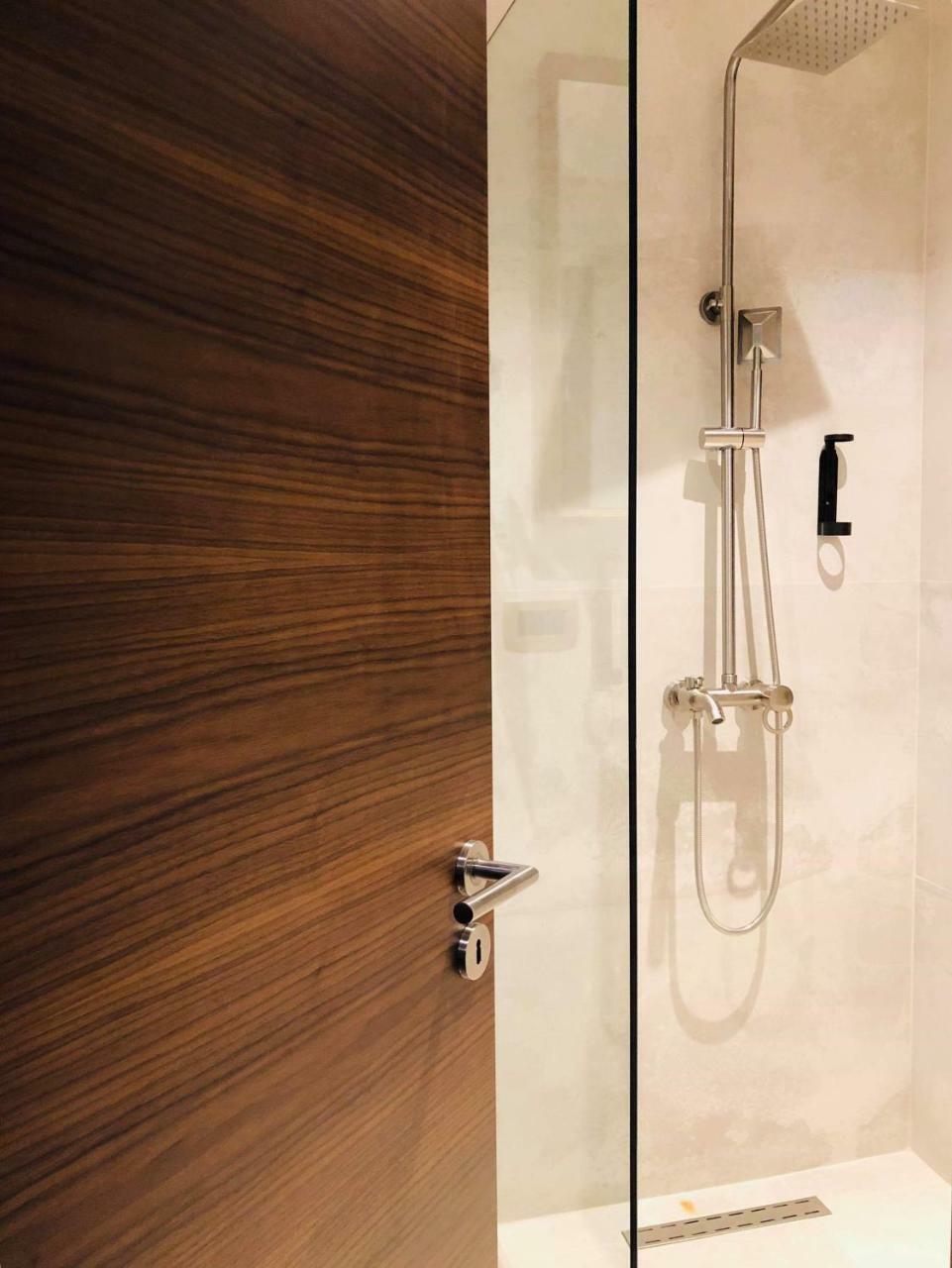 Boulevard Exclusive Pristina Kültér fotó