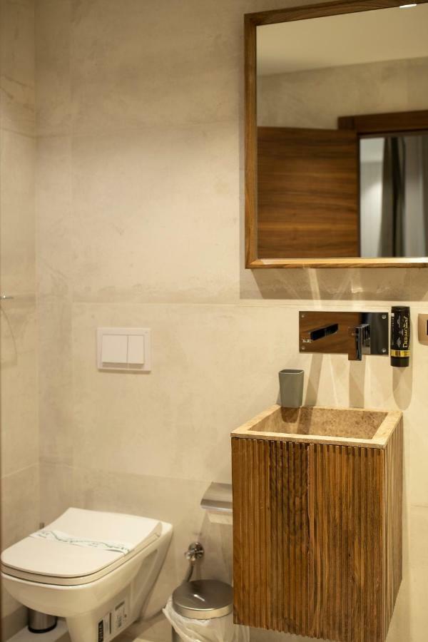 Boulevard Exclusive Pristina Kültér fotó
