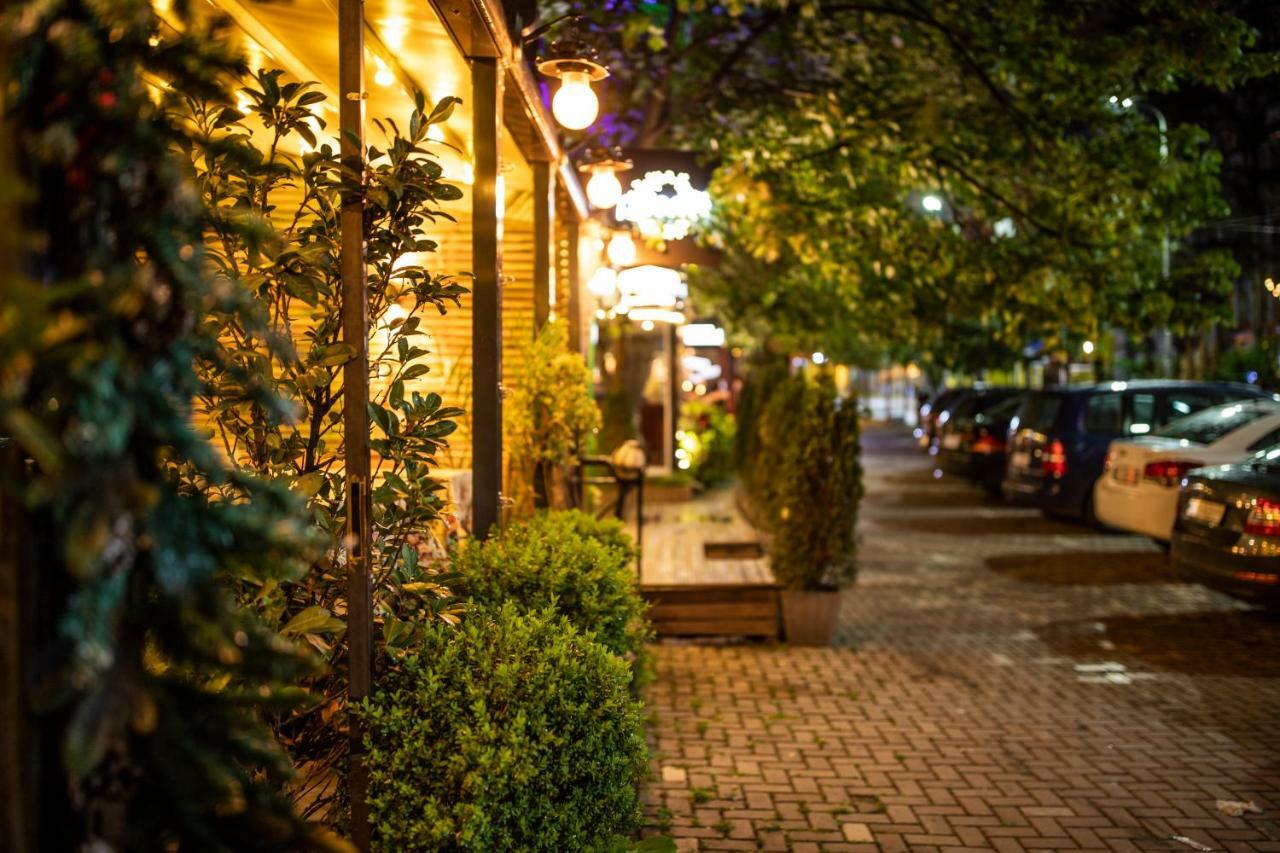 Boulevard Exclusive Pristina Kültér fotó